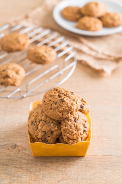 biscotti al cioccolato e anacardi