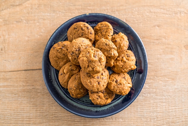 biscotti al cioccolato e anacardi