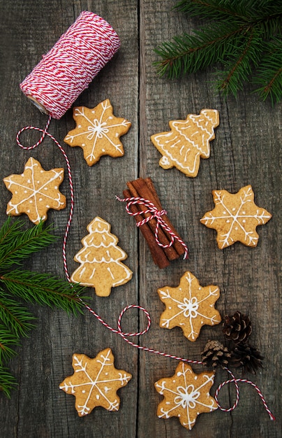 Biscotti allo zenzero e miele di Natale