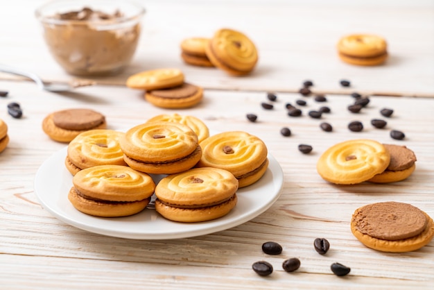 biscotti con crema al caffè