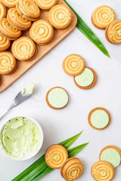 biscotti con crema pandan