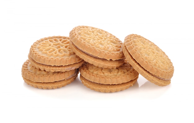 Biscotti della pasticceria isolati su fondo bianco