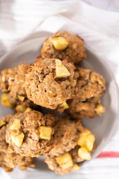 Biscotti di farina d'avena alle mele