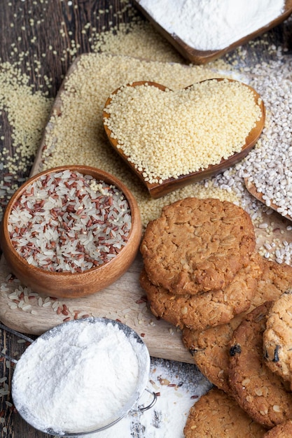 Biscotti di farina d'avena con arachidi, primo piano