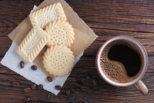 Biscotti di frolla e caffè