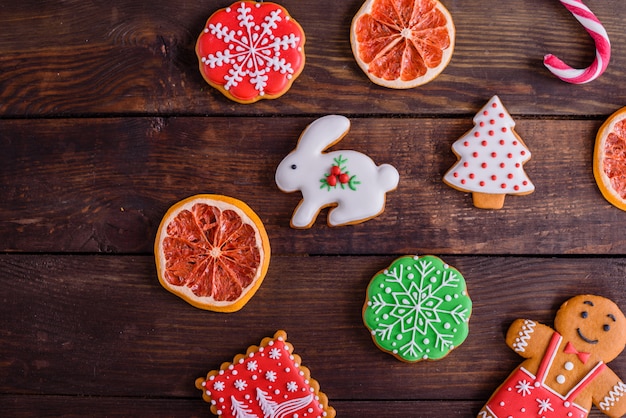 Biscotti di panpepato fatti in casa di Natale