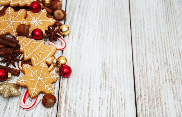 Biscotti di zenzero e miele di Natale