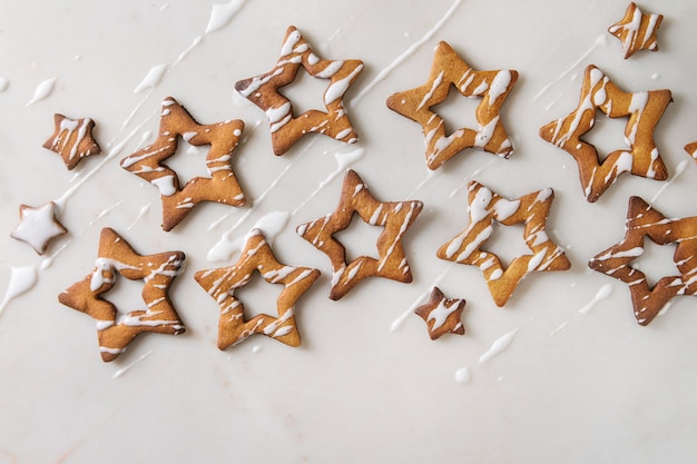 Biscotti di zucchero a forma di stella di Natale