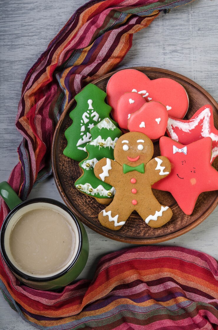 biscotti e decorazioni natalizie