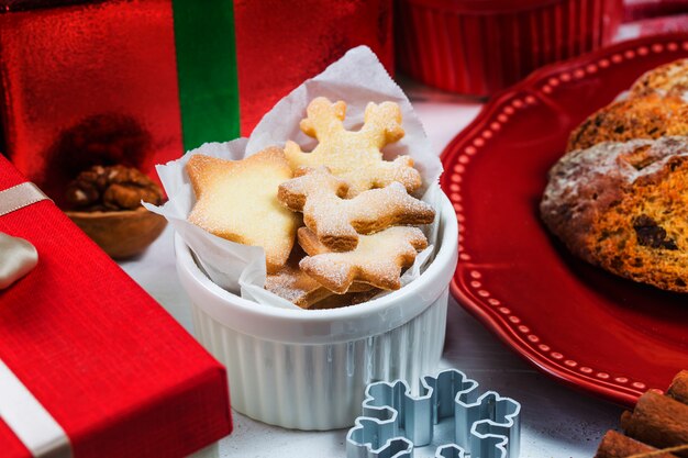 Biscotti e regali di Natale.