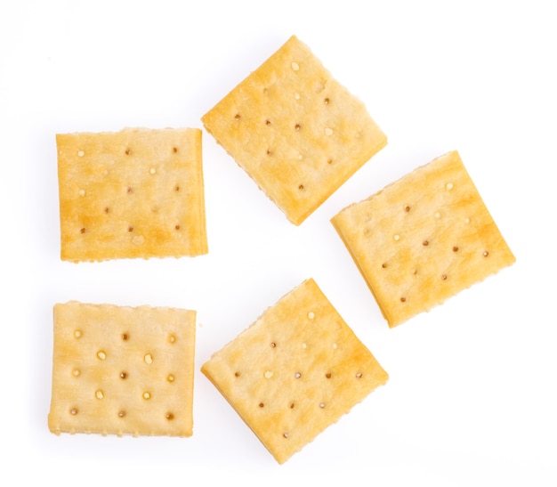 Biscotti gustosi isolati su sfondo bianco