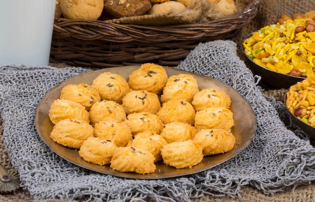 Biscotti o biscotti al cumino salato