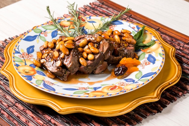 Bistecca Di Carne Con Mandorle