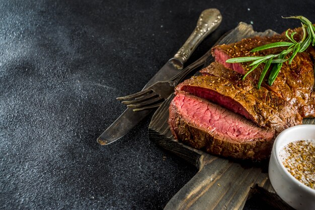 Bistecca di manzo alla griglia