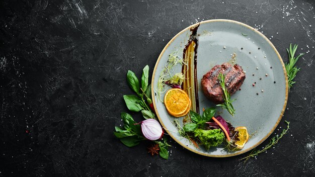 Bistecca di peperoni con verdure Cibo Vista dall'alto Spazio libero per il testo