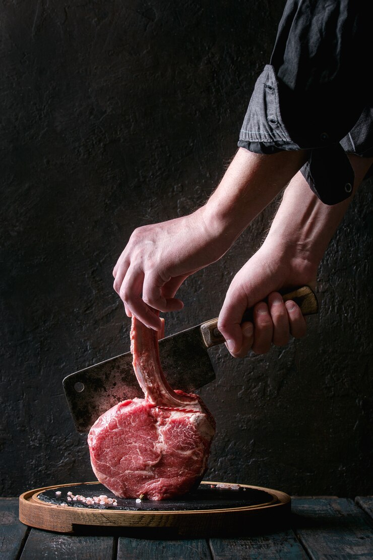bistecca di tomahawk cruda