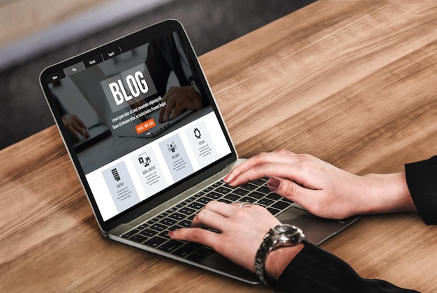 blogging concept web blog Social Media Rete di informazioni accuratamente