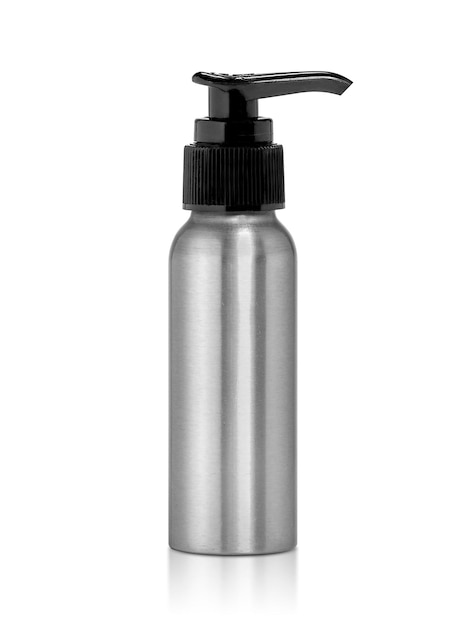Bottiglia della pompa dell'erogatore isolata su fondo bianco