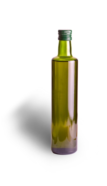 Bottiglia di olio d'oliva su sfondo bianco