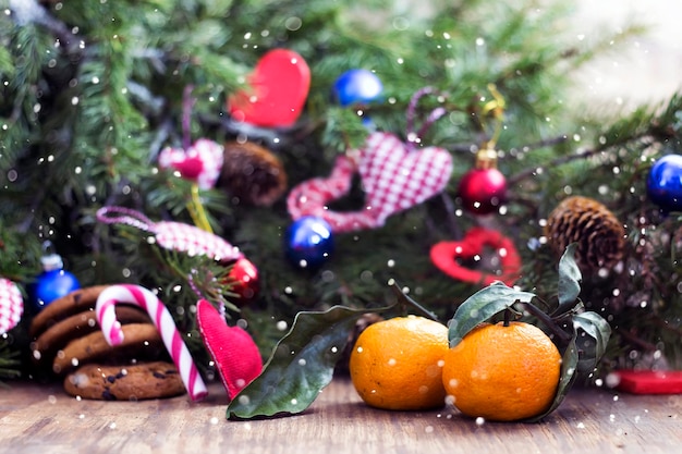 Bottiglia di vino cuore candela di neve