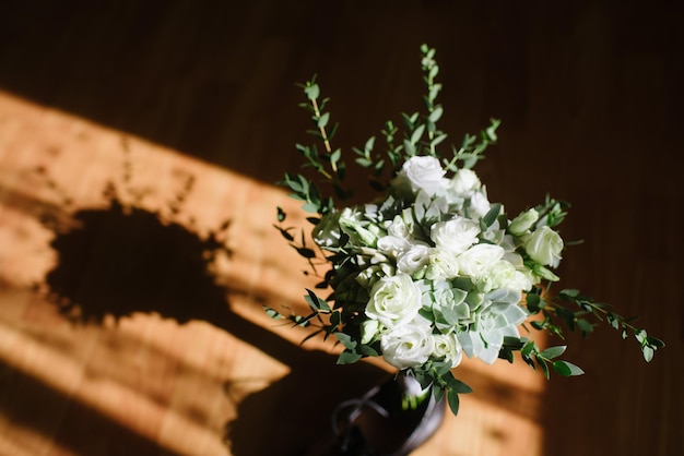 Bouquet da sposa bello e tenero da vicino