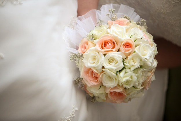 Bouquet da sposa. I fiori della sposa. Fiori da sposa, foto di concetto di matrimonio.