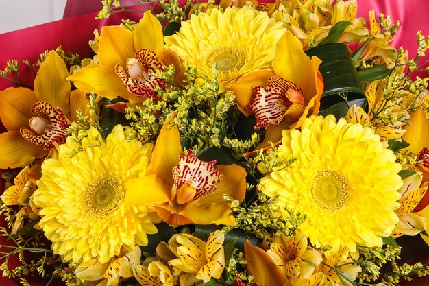 Bouquet di fiori romantici