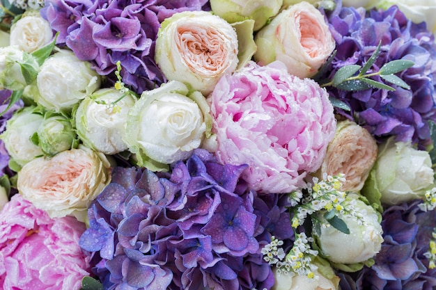 bouquet di peonie, rose e ortensie (compleanno, matrimonio, festa della mamma, fidanzamento)