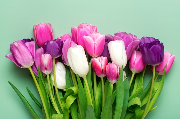 bouquet di tulipani rosa ciao concetto di primavera