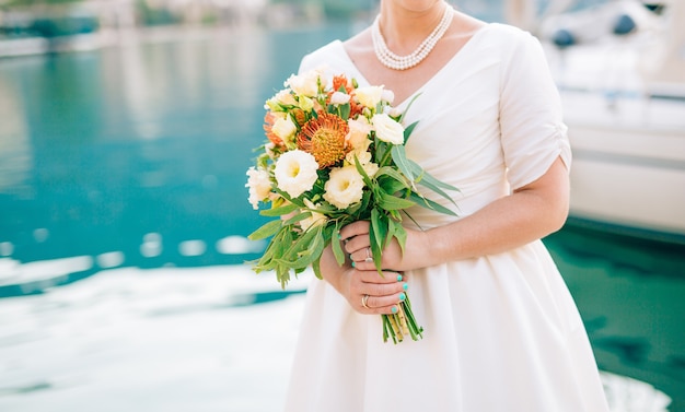 Bouquet sposa di proteus verdure italiane lisianthus