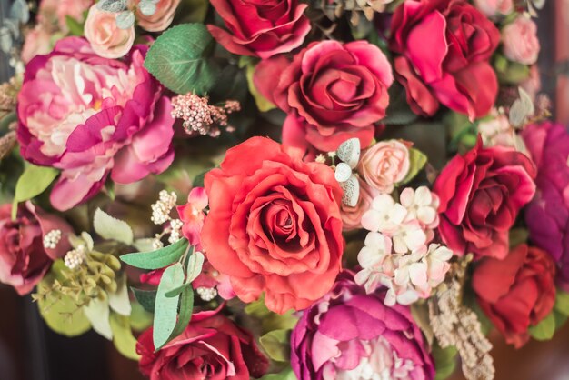 Bouquet vintage di fiori di rosa