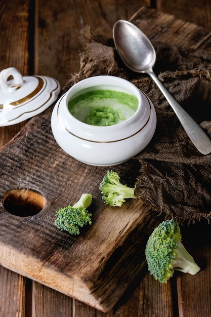 Broccoli schiacciati con aioli