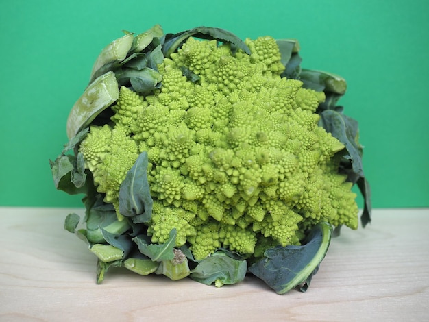 Broccolo romanesco verdure cibo