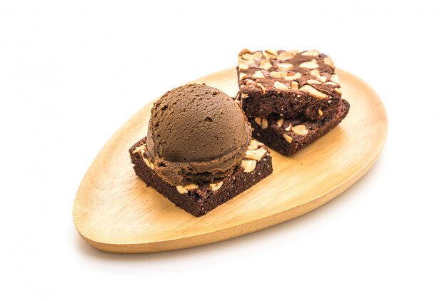 brownies al cioccolato con gelato al cioccolato