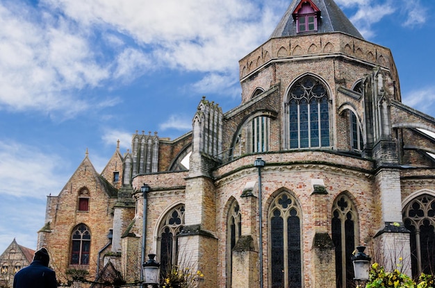 Bruges, Belgio, vista degli edifici medievali attraversati dai canali della città..