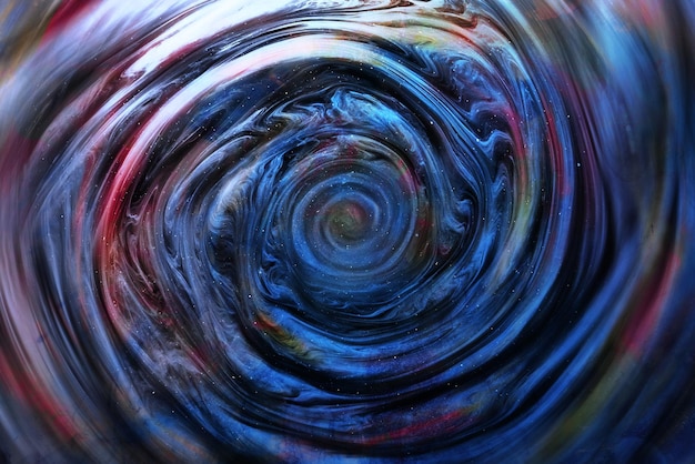 Buco nero dello spazio cosmico del fondo astratto. Il wormhole assorbe la materia. Occhio Tornado Turbine