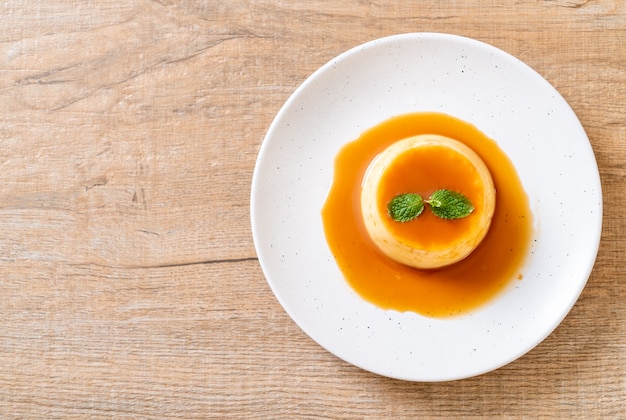 budino alla crema di caramello fatto in casa