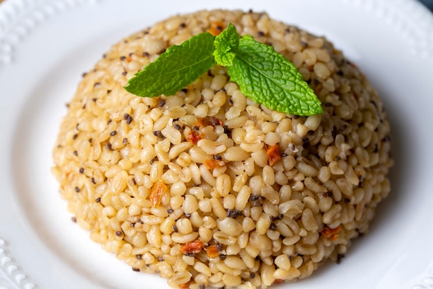 Bulgur pilaf con semi di chia