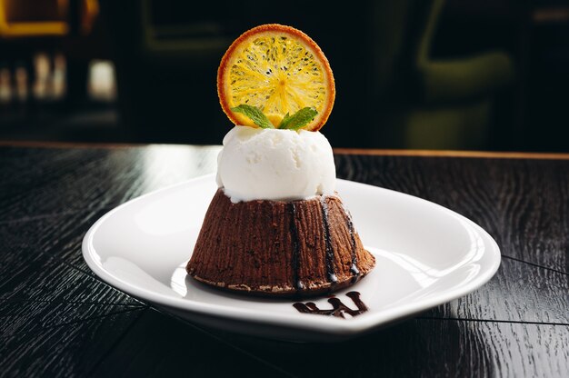 buonissimo fondente con cioccolata calda e gelato