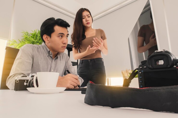 Photo business coworkers working at desk in office