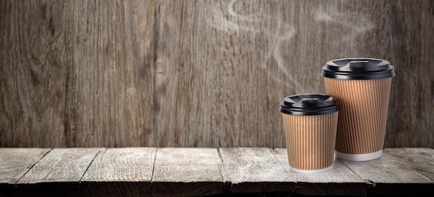 Caffè da asporto in tazza termica