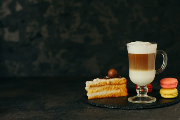 caffè e dolci al latte