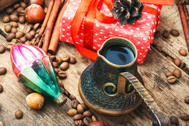 Caffè e giocattoli di Natale