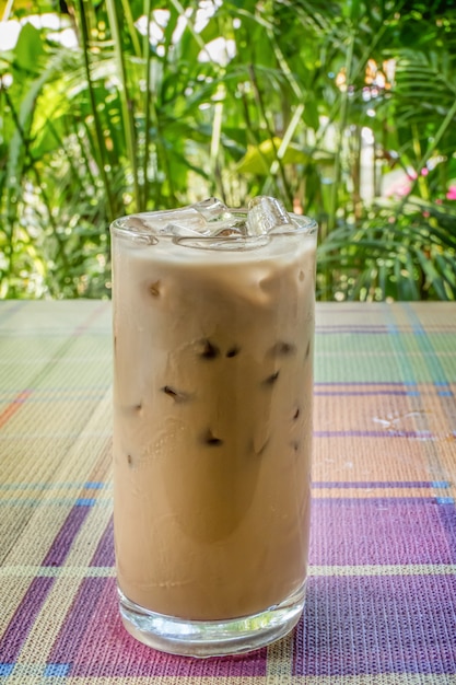 Caffè ghiacciato con latte