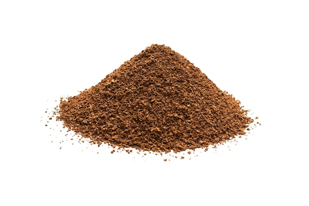 Caffè istantaneo isolato su sfondo bianco