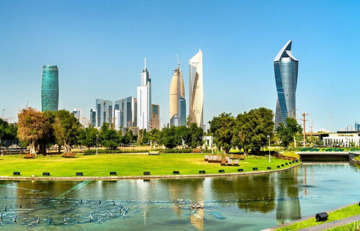 Cakrawala Kota Kuwait di Taman al Shaheed