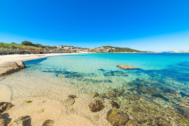 Cala Battistoni in una giornata limpida Sardegna