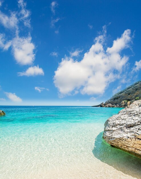 Cala Mariolu in una giornata limpida Sardegna