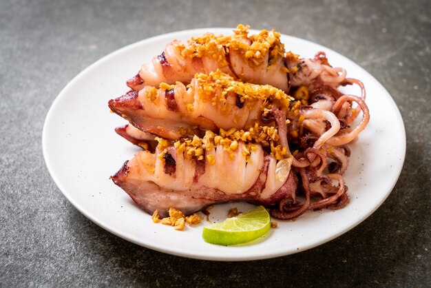 calamari fritti con aglio