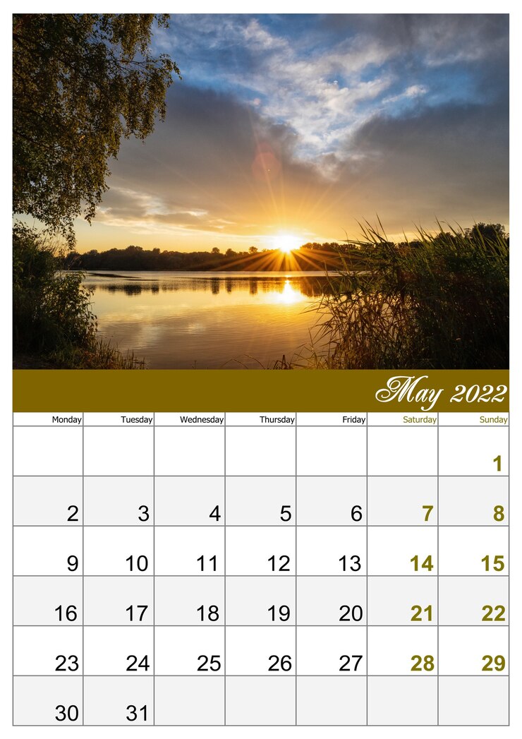 Photo calendar for 2022 a 4 format with beautiful photos of nature